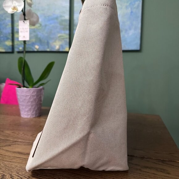 NWT! NEW! Tory Burch Gracie Canvas Tote -Natural Women Tote Bag - Picture 10 of 12